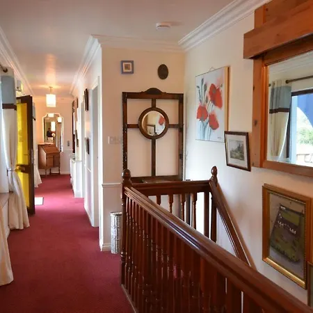 Gormans Country Home Hotel 4*