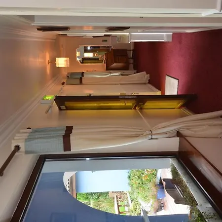 Hotell Gormans Country Cill Airne